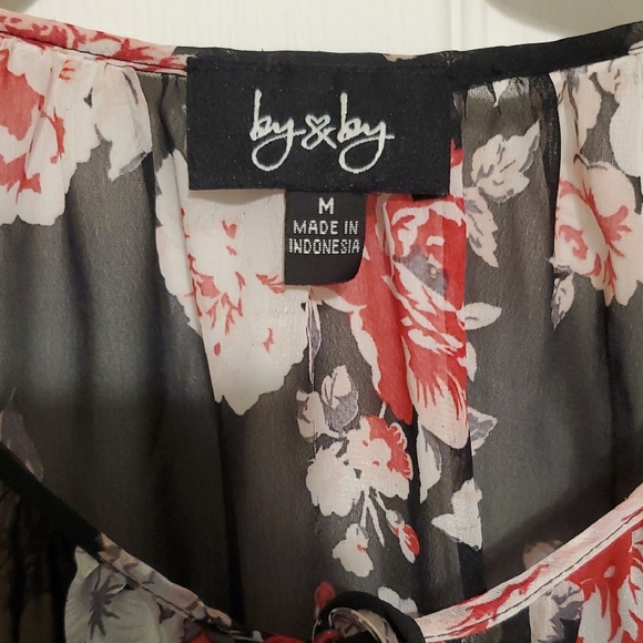 by & by Sheer  Floral Blouse - Black and Red - Picture 2 of 6